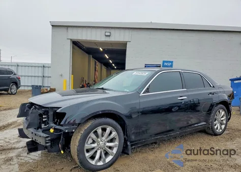 2020 Chrysler 300 Limited z USA, uszkodzony, nr VIN 2C3CCAKG9LH115902